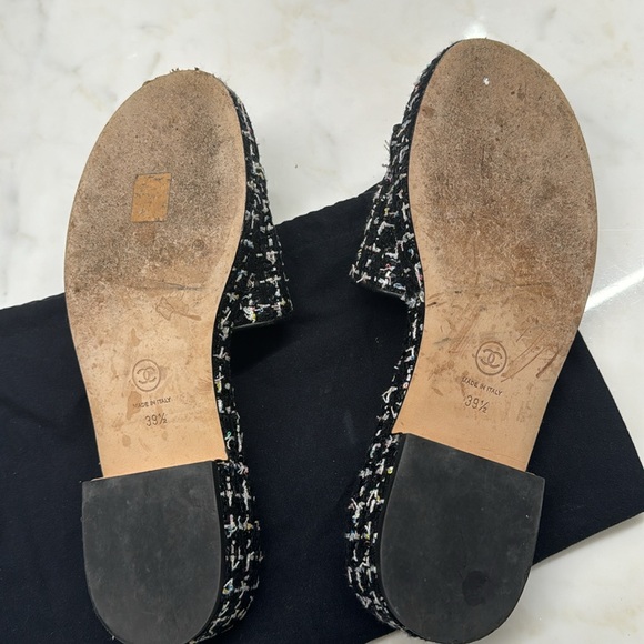 Chanel Tweed Logo Sandals - Picture 4 of 5